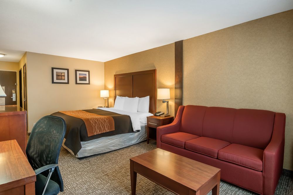 Hotel Comfort & Downtown City Center 3*