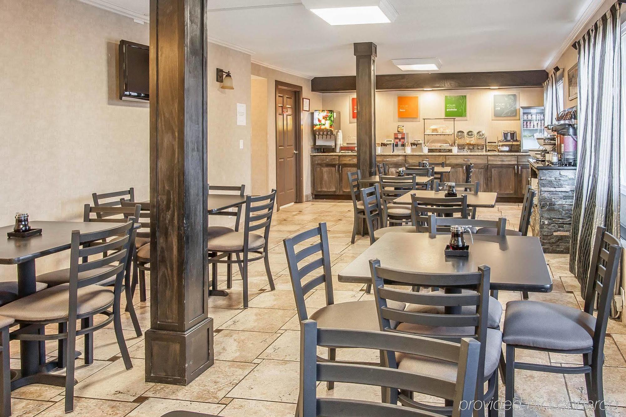 Comfort & Downtown Center Hotel 3*